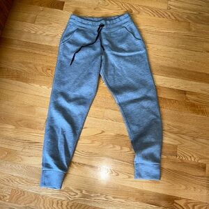 32 heat sweatpants